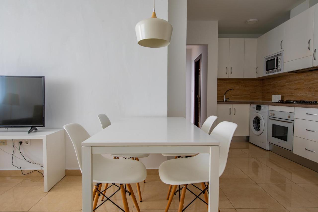 Fun Building Apartments By Homeabout Málaga Exterior foto