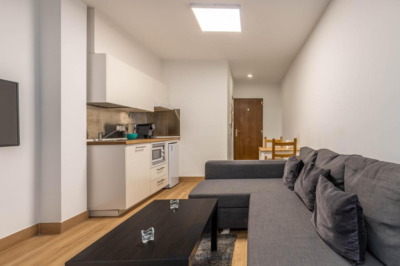 Fun Building Apartments By Homeabout Málaga Exterior foto