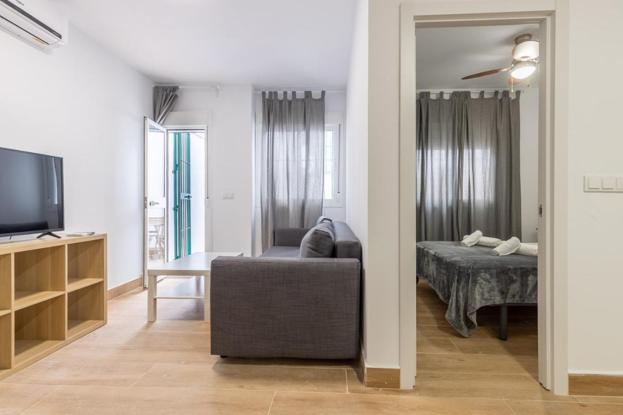 Fun Building Apartments By Homeabout Málaga Exterior foto