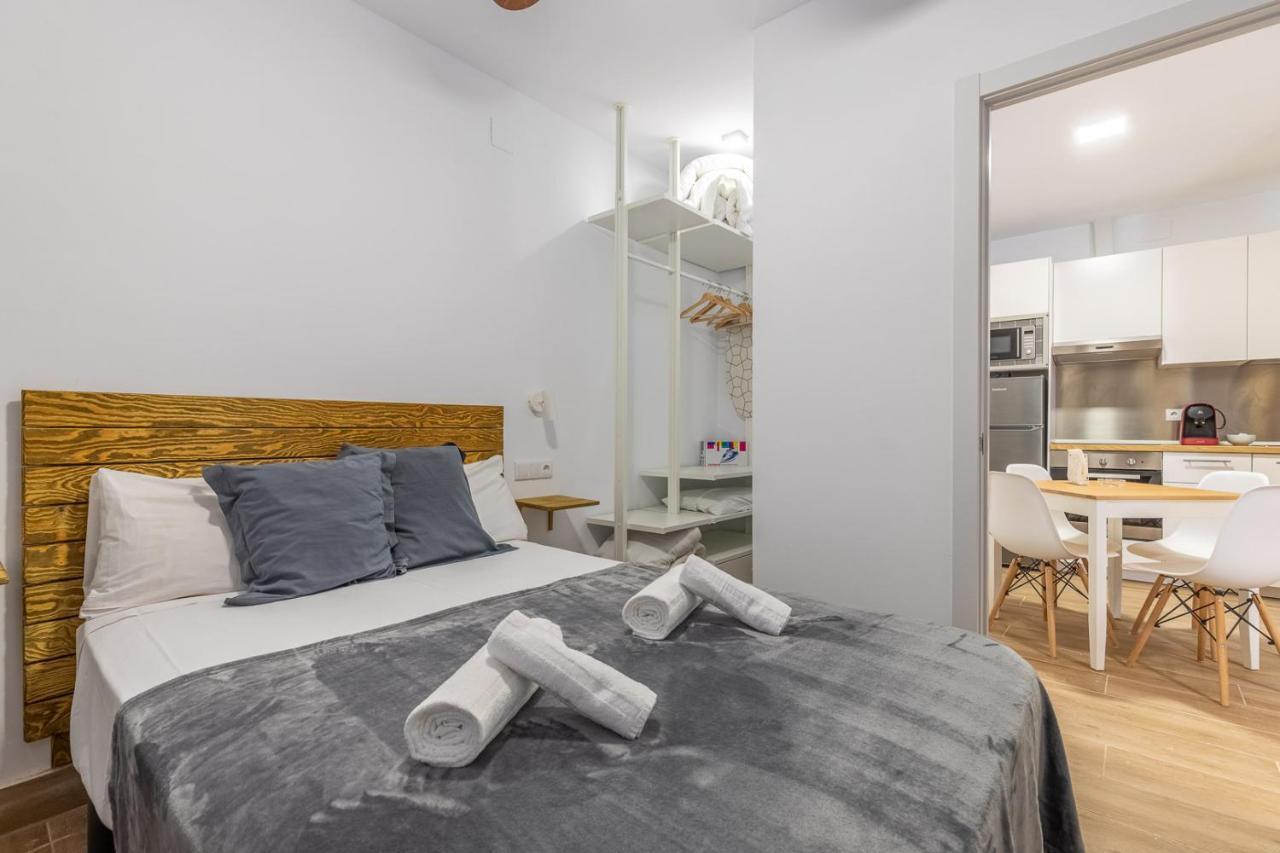 Fun Building Apartments By Homeabout Málaga Exterior foto