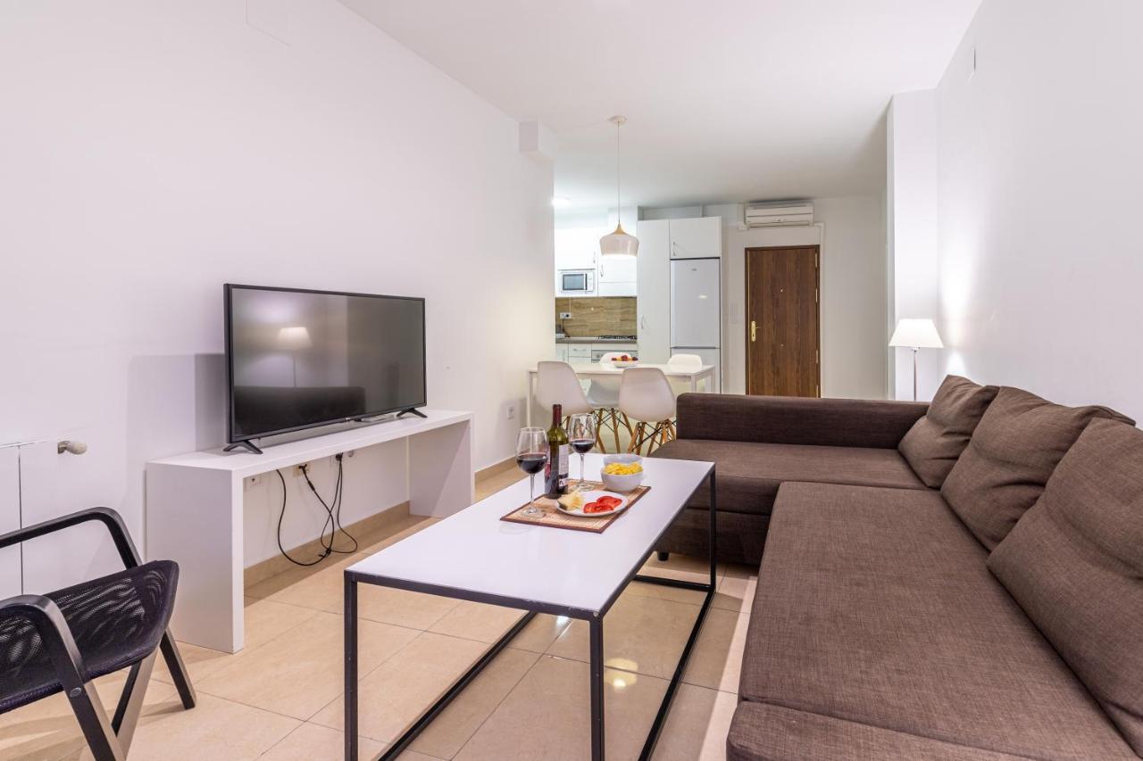 Fun Building Apartments By Homeabout Málaga Exterior foto