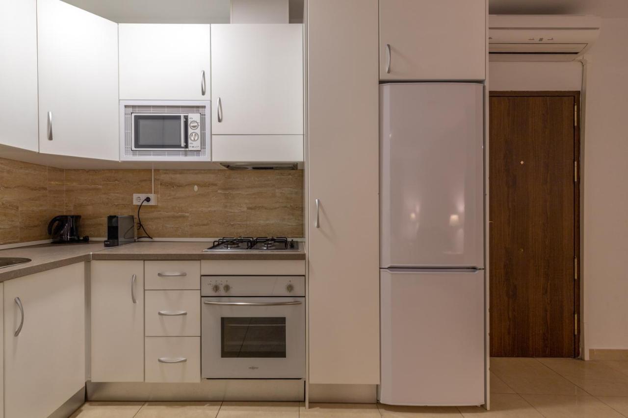 Fun Building Apartments By Homeabout Málaga Exterior foto